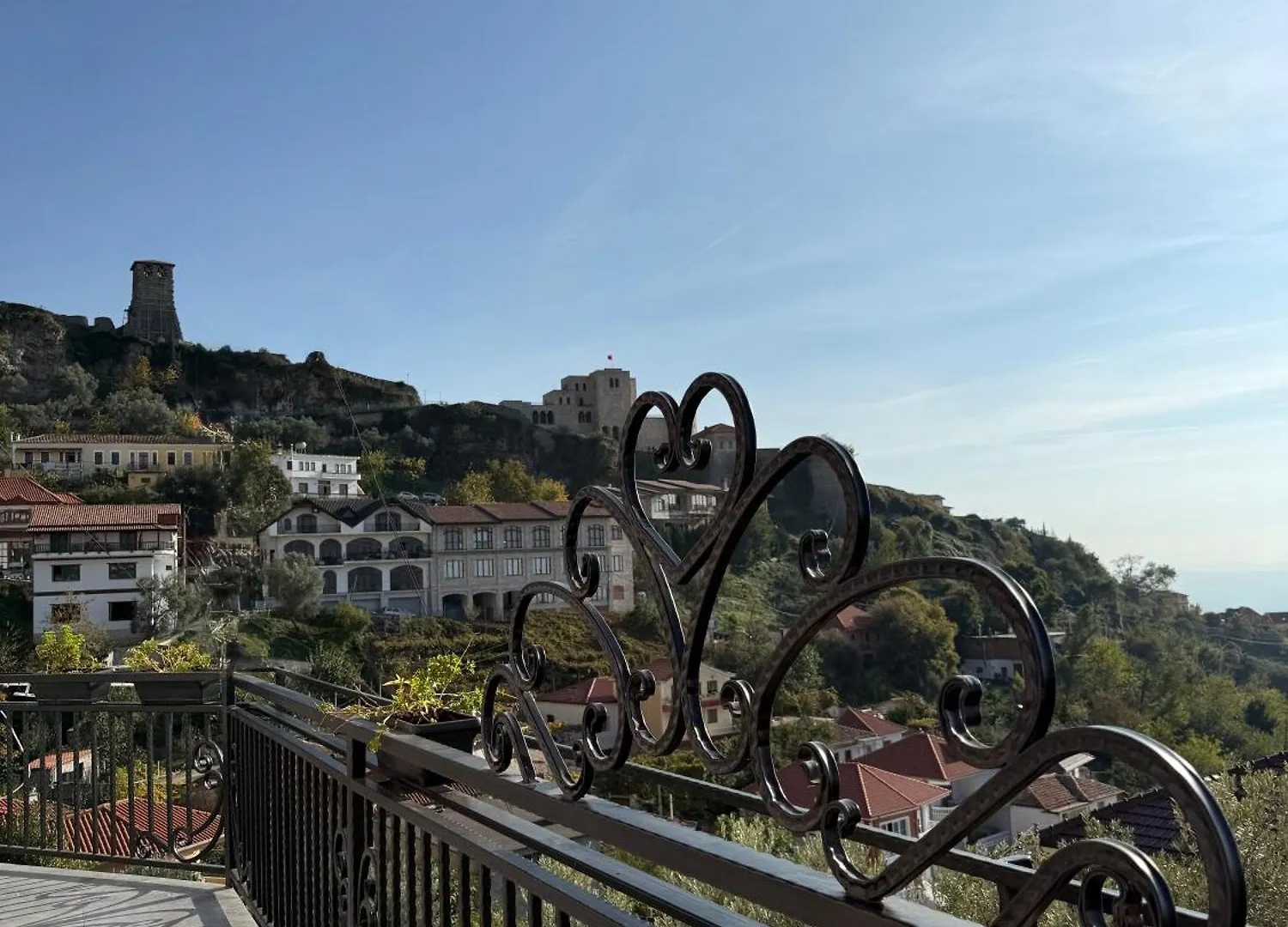 --Hotel Deal-- Rooms With Castle View Krujë ホテル