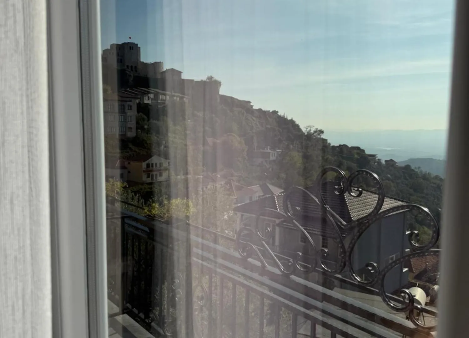--Hotel Deal-- Rooms With Castle View Krujë ホテル