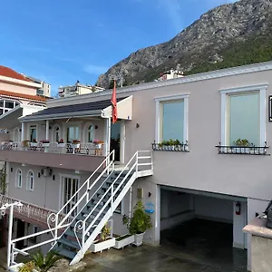 Frühstückspension Alesio