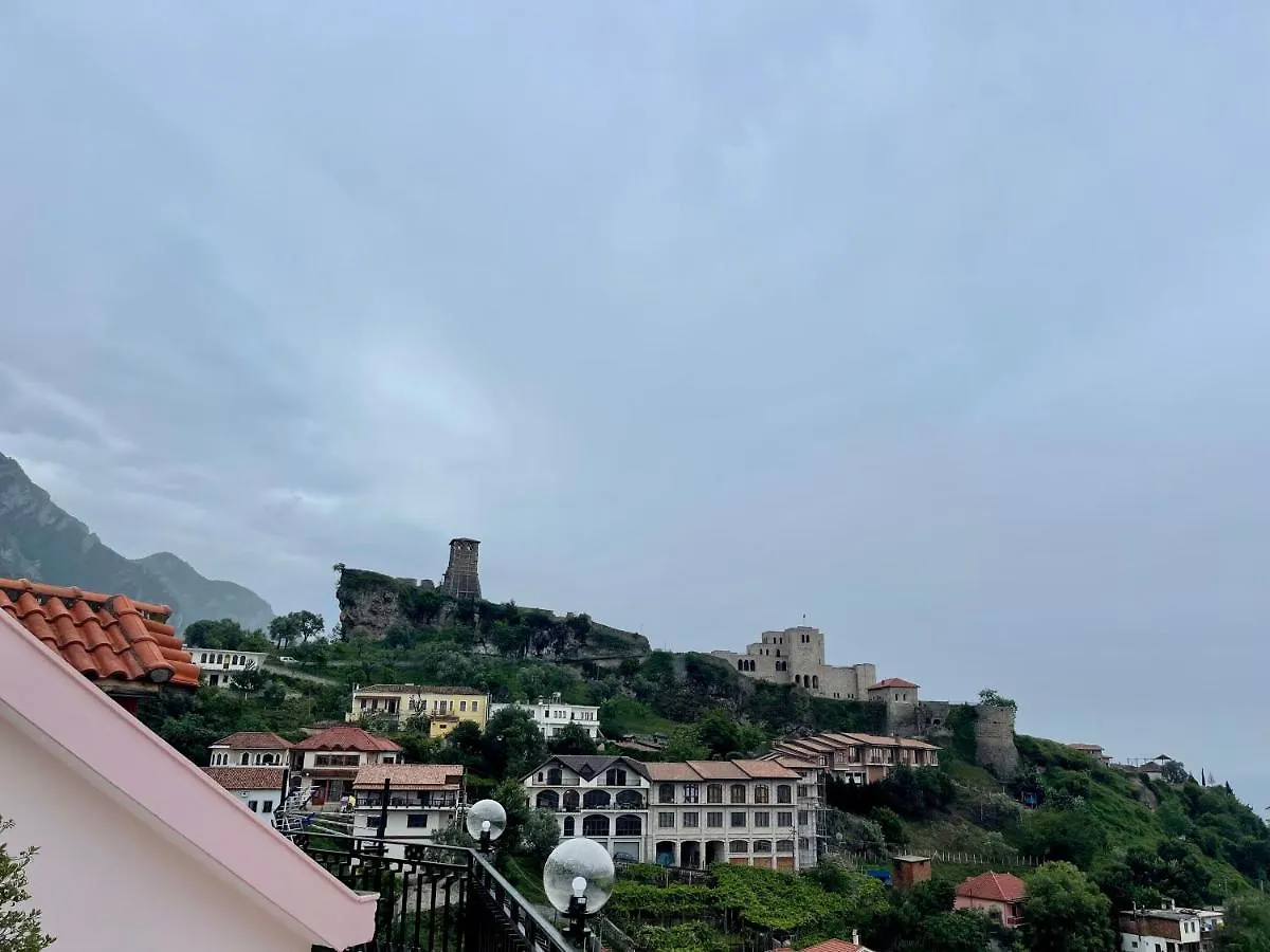 --Hotel Deal-- Rooms With Castle View Kruje