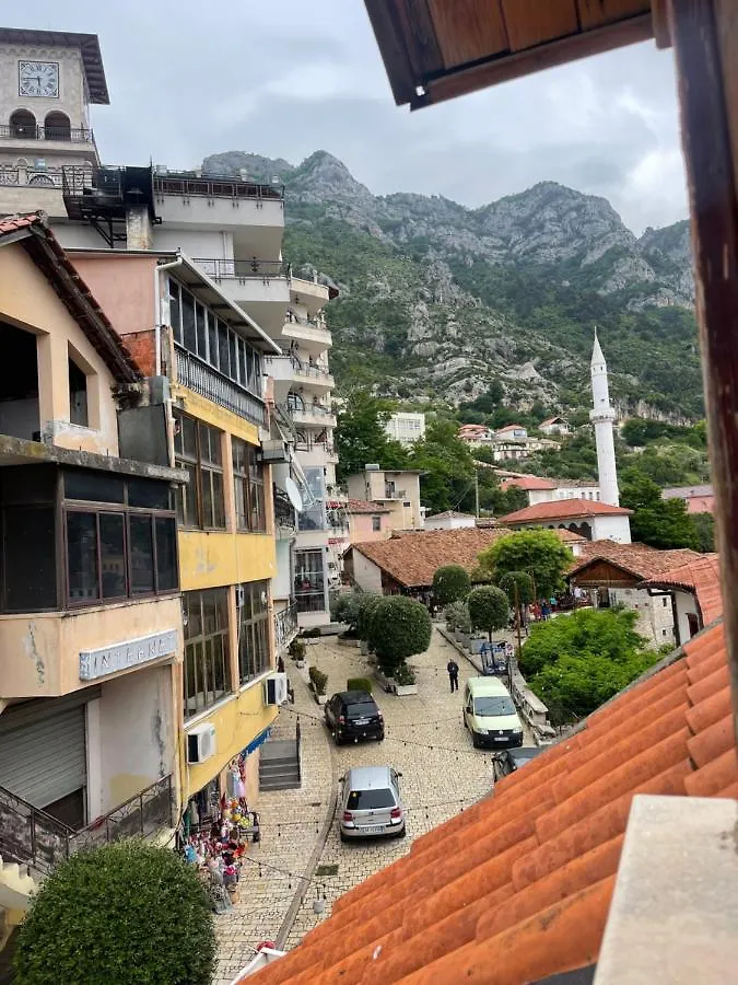 فندق --Hotel Deal-- Rooms With Castle View Krujë