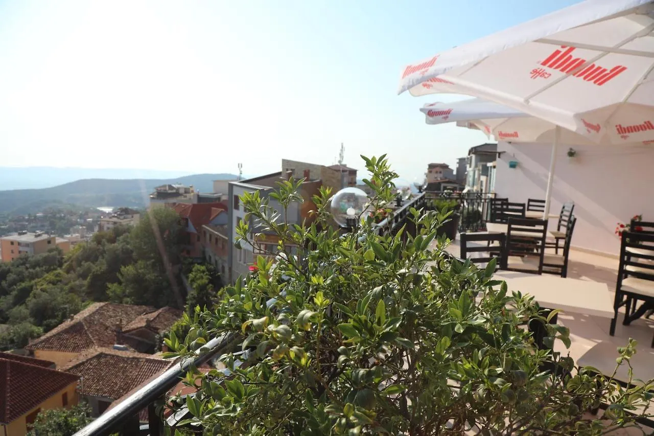 --Hotel Deal-- Rooms With Castle View Krujë 3*,